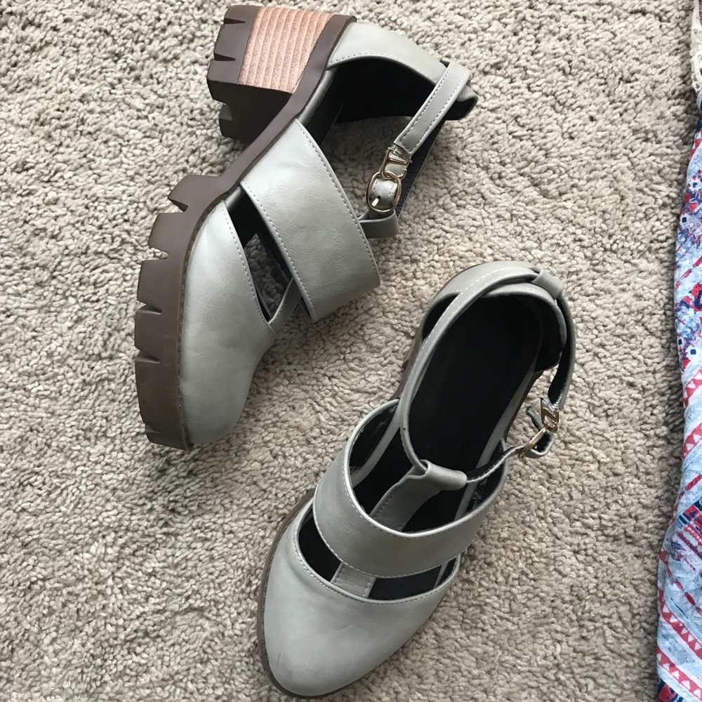 Cut out booties